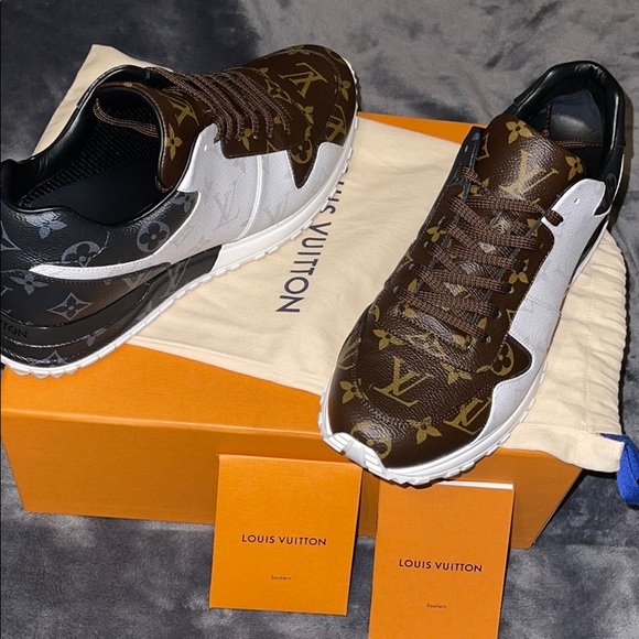 Louis Vuitton Triple Monogram coated sneaker - Picture 3 of 7